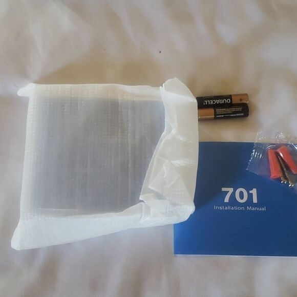 NWOT 701 Thermostat - Picture 6 of 13